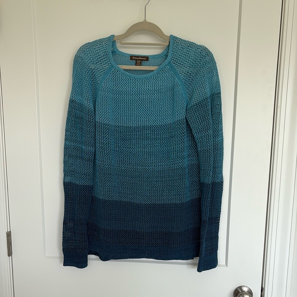 Tommy Bahama Blue Crew Neck Sweater Gradient Design